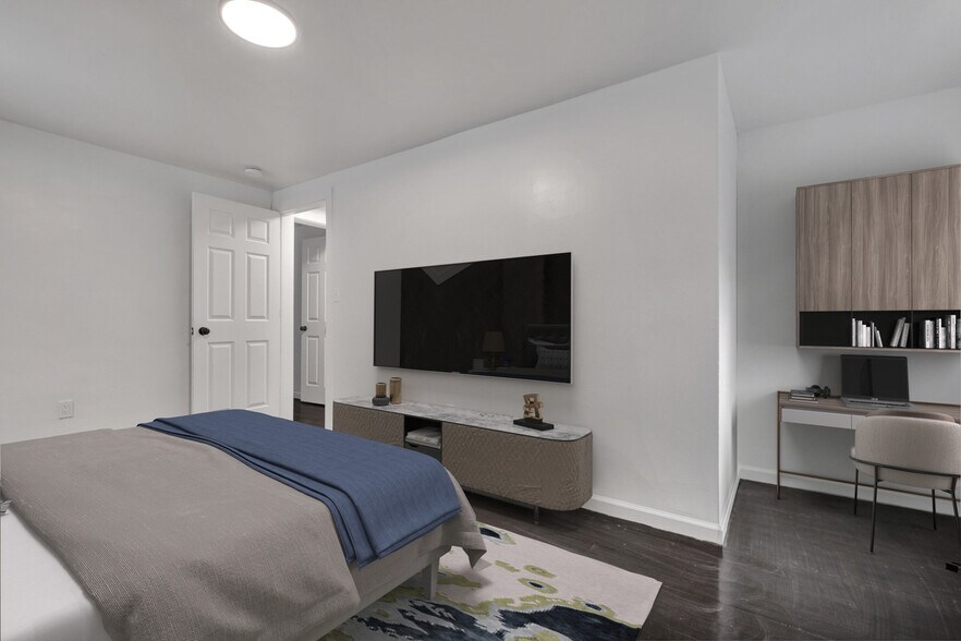 Building Photo - 1225 Regent St