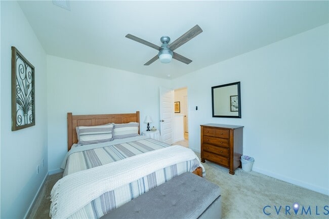 Building Photo - 18401 Palisades Ct