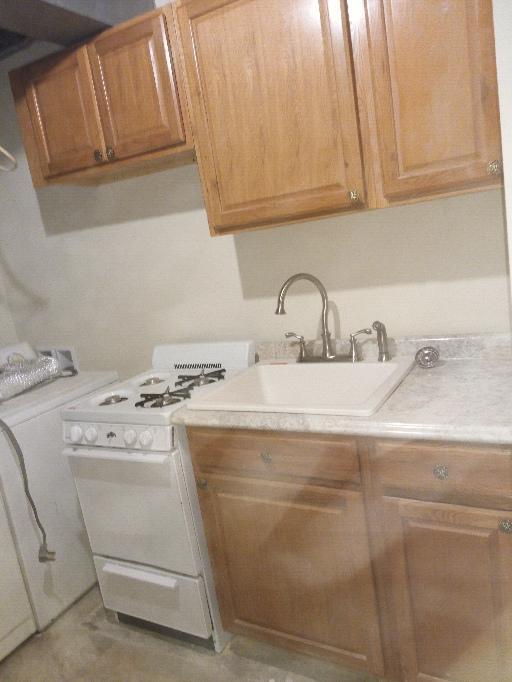 Building Photo - 8331 Upper 138th Ct