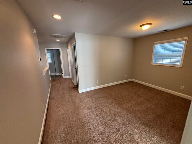 Building Photo - 716 Stonebury Cir