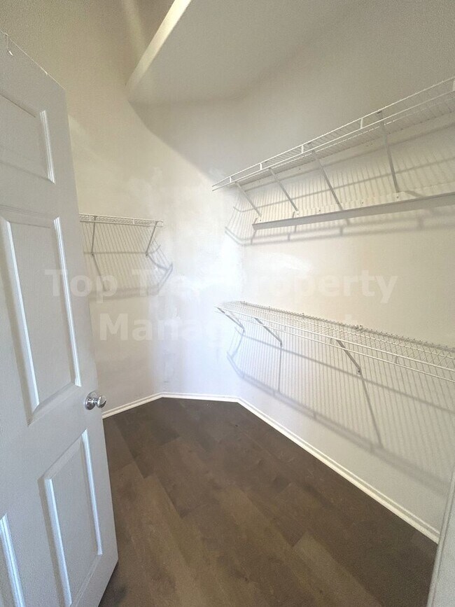 Building Photo - Beautiful 4 bed, 3 bath, 2,726 sqft House in Peaceful San Marcos Neighborhood - Available 11/15