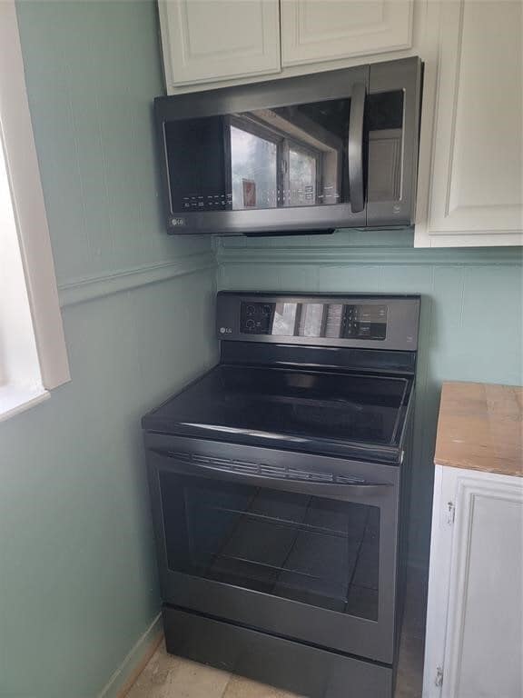 Building Photo - 814 E 39th St