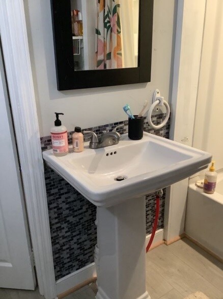 Bathroom 1 - 2399 Mill Rd