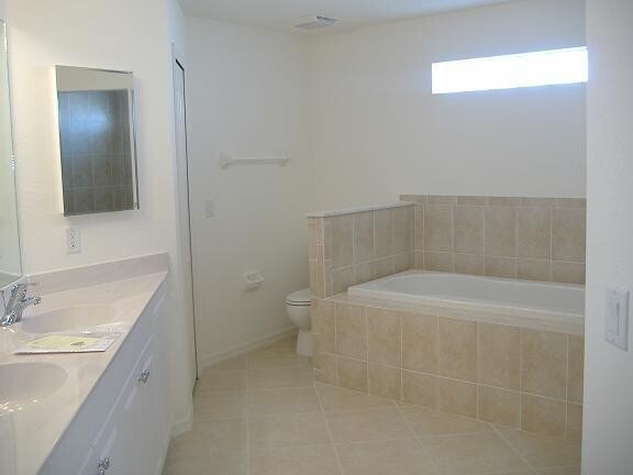 Building Photo - 1512 SE 20th St