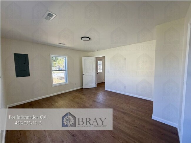 Building Photo - 1640 F St