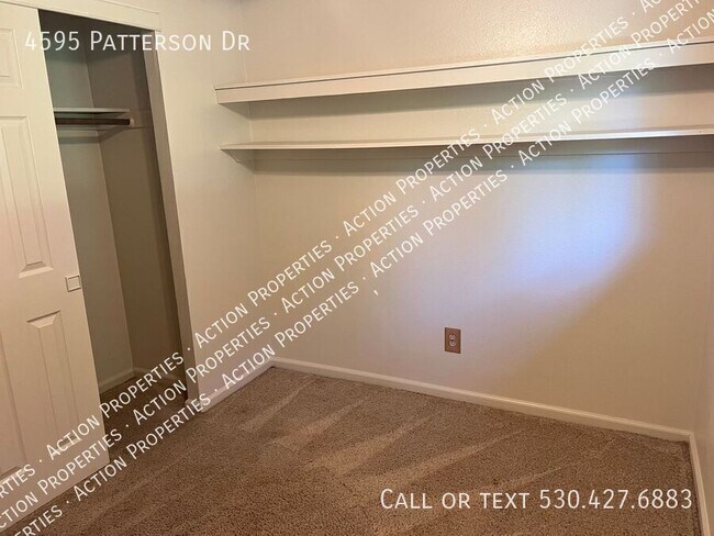 Building Photo - 4595 Patterson Dr