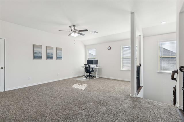 Building Photo - 11112 Canyon Oak St