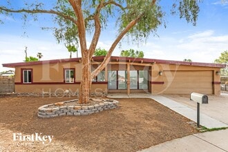 Building Photo - 2028 W Schell Dr
