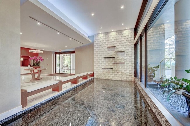 Building Photo - 19667 Turnberry Way