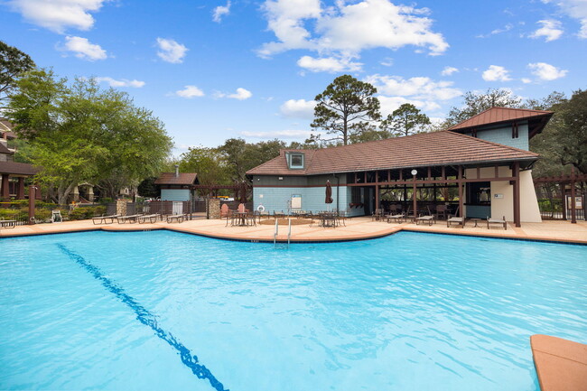 Building Photo - 1500 Match Point Ln