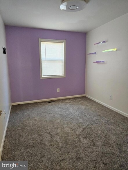 Building Photo - 726 Olde Greenwich Cir