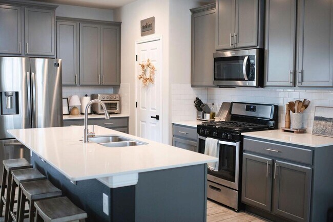 Building Photo - 6313 Arbor Crest Ln