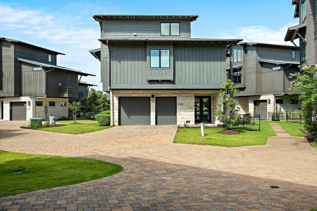 Building Photo - 2204 Escape Blvd.