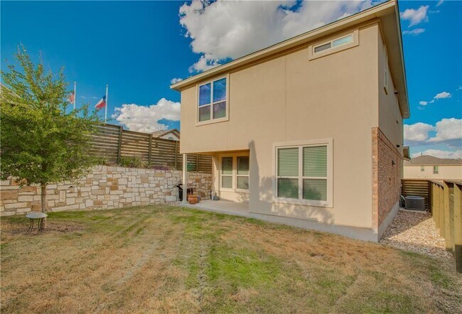 Building Photo - 3651 Sandy Brook Dr