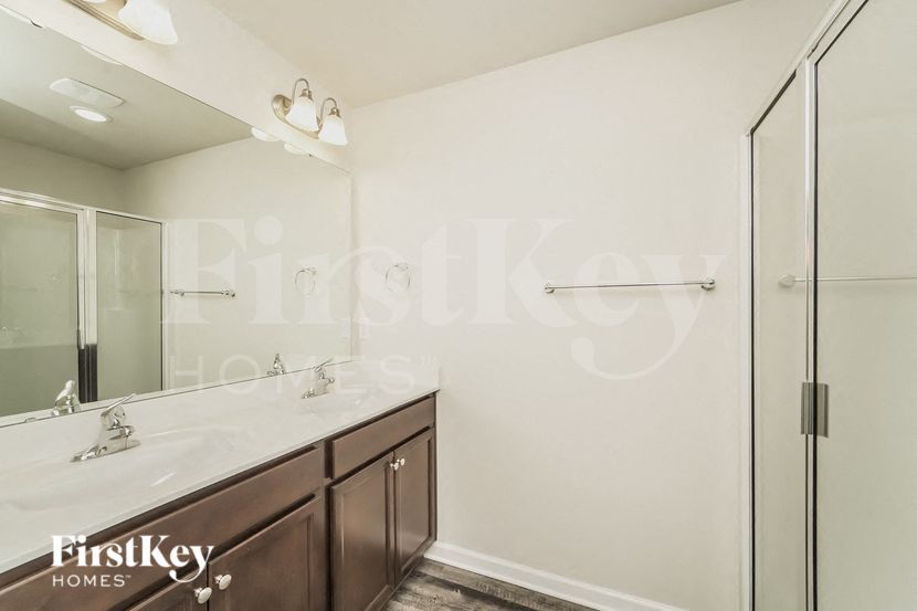 Building Photo - 9417 Village View Ct NW