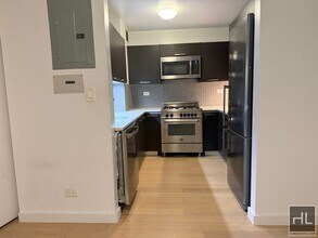 Building Photo - East 39th Street