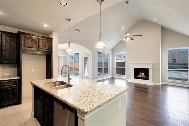 Building Photo - 15609 Canyon Ridge
