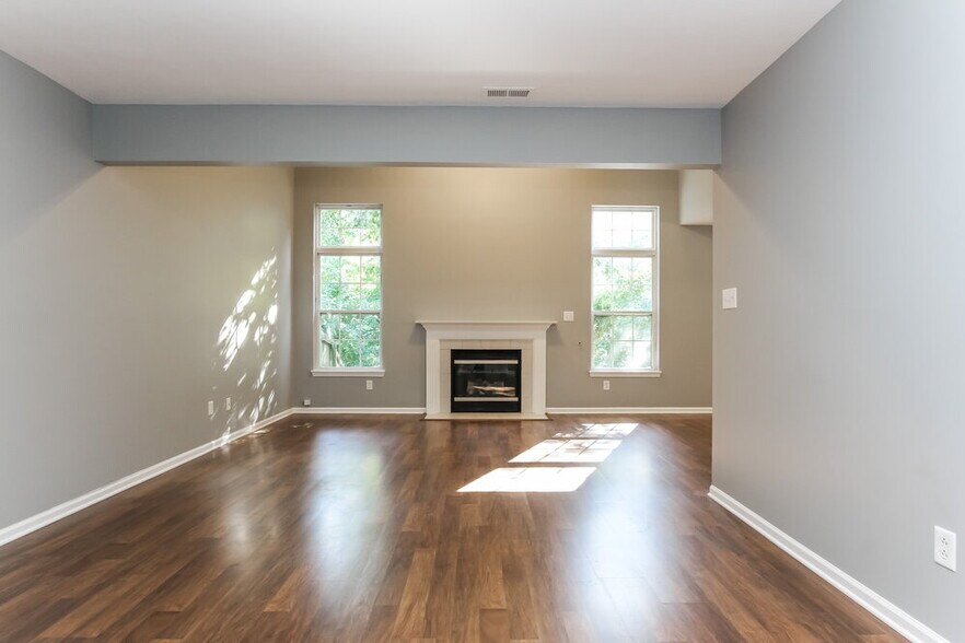 Building Photo - 5782 Dollar Forge Dr