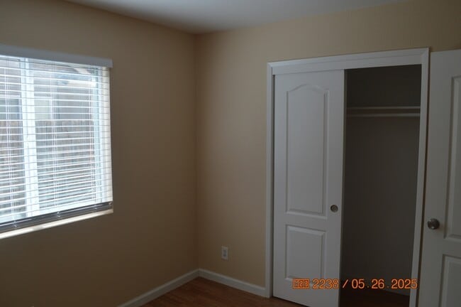 Building Photo - 1536 Cardinal St