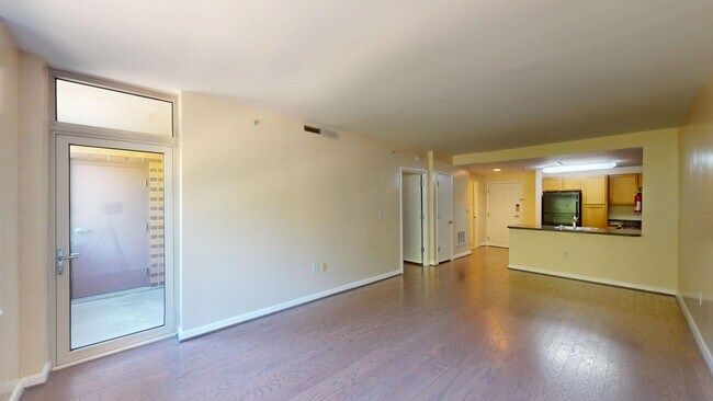 Building Photo - 350 G St SW