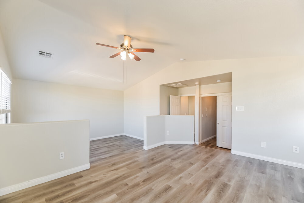 Building Photo - 328 Sweet Sugar Pine Dr