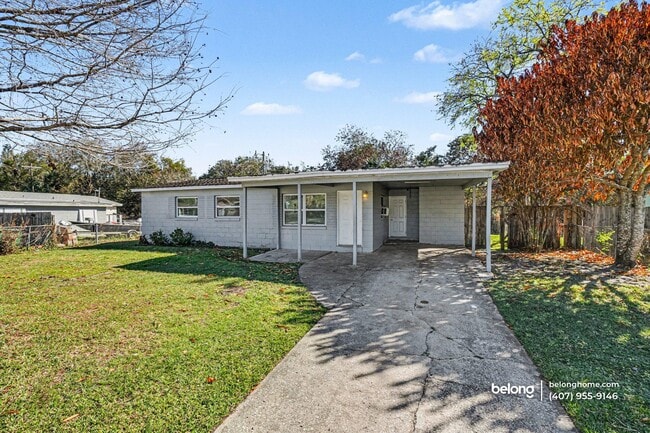 Building Photo - 2507 Stratford Dr