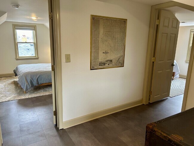 Building Photo - Experience life on Duluth's Skyline Parkway with breathtaking views of Lake Superior and the Dulu...