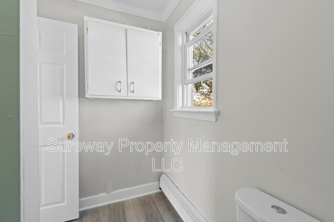 Building Photo - 93 N Broadway