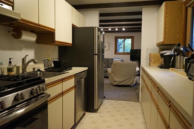 Building Photo - **WINTER RENTAL** Adorable Chalet - Come Spend The Winter Here!