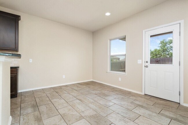 Building Photo - 8323 Prickly Oak