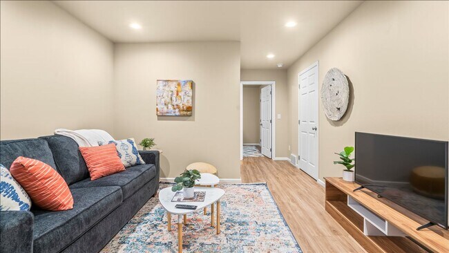 Building Photo - Unfurnished | Summerland Twinhomes | Waterloo | Near Lost Island Waterpark