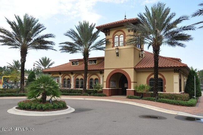 Building Photo - 663 Servia Dr