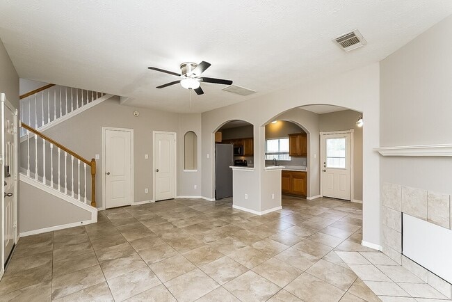 Building Photo - 26622 Cypresswood Dr