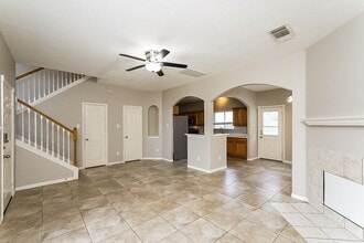 Building Photo - 26622 Cypresswood Dr