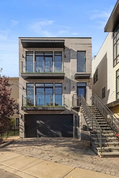 Building Photo - 27 Hackensack Plank Rd