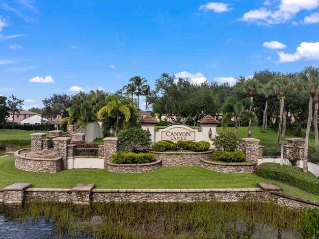 Building Photo - 8492 Breezy Oak Way