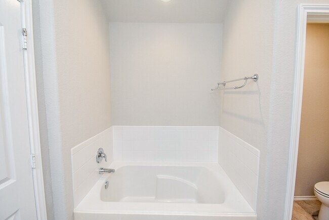 Building Photo - 23819 Naples Shore Dr