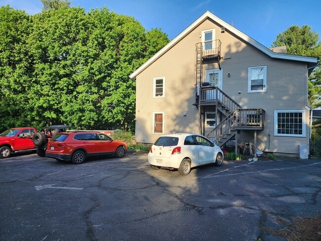 Building Photo - 4 Bigelow Rd