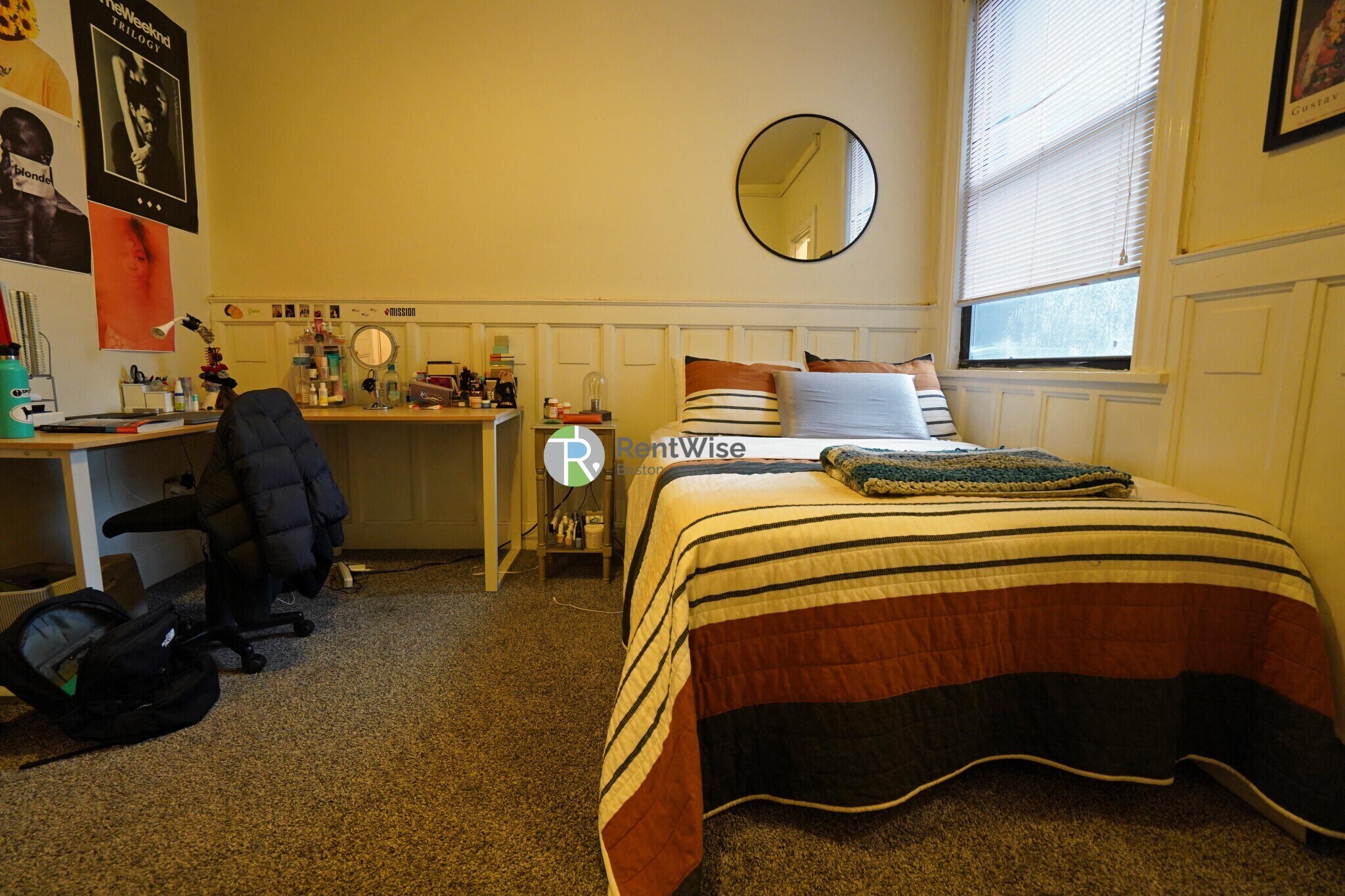 Building Photo - 72 Gardner St