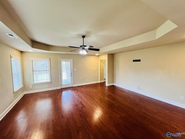 Building Photo - 111 Pembridge Ln