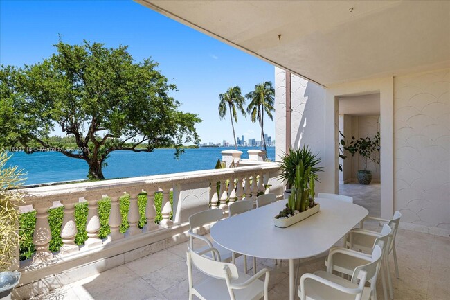 Building Photo - 2411 Fisher Island Dr