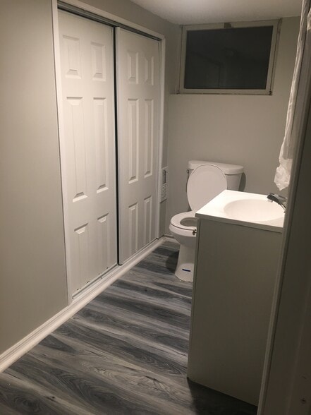 Building Photo - 60 Summit Ave