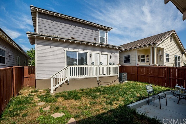 Building Photo - 83 Orangewood Ct