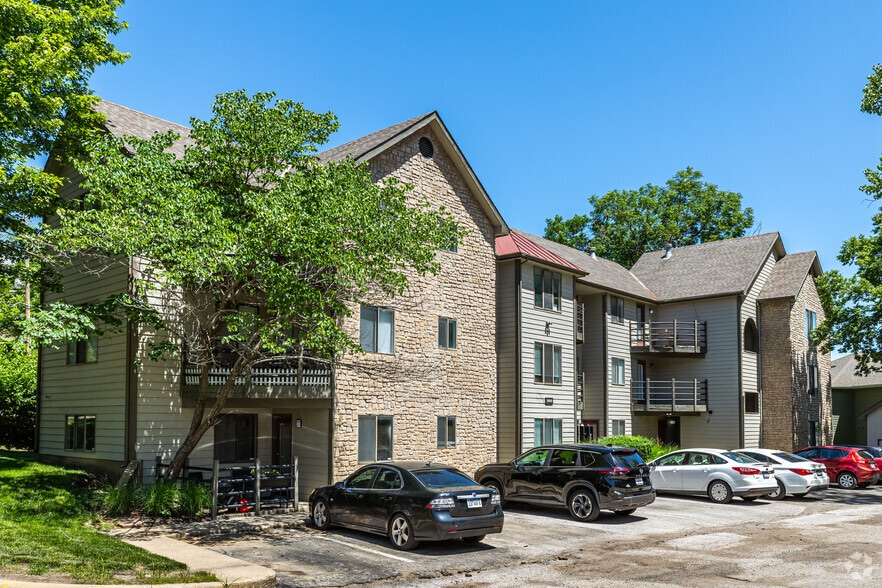 Building Photo - Briarstone