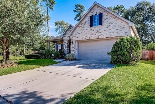 Building Photo - 18318 Hampton Hills Dr