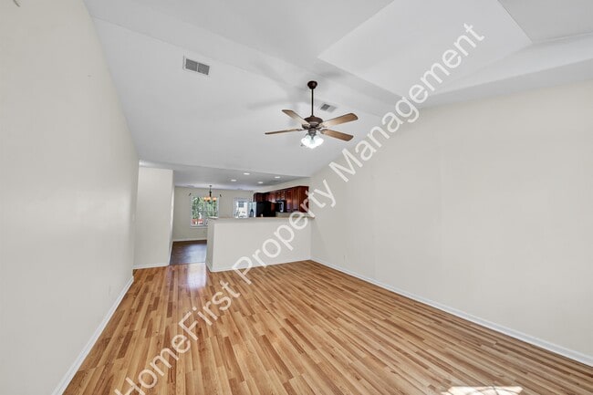 Building Photo - 137 Angel Falls Dr