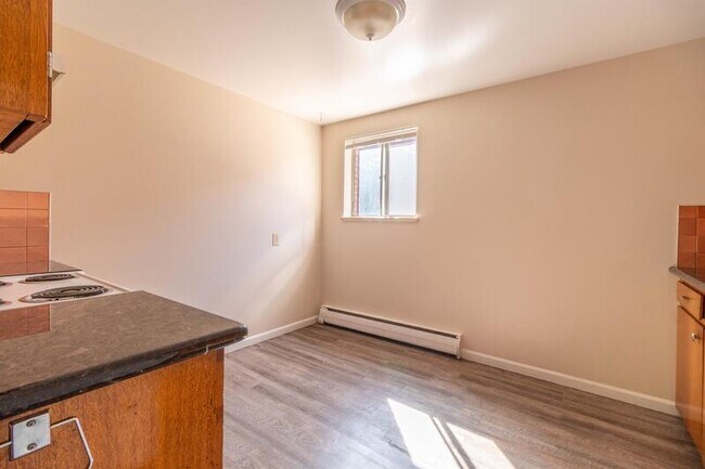 Building Photo - 7290 Newton Street