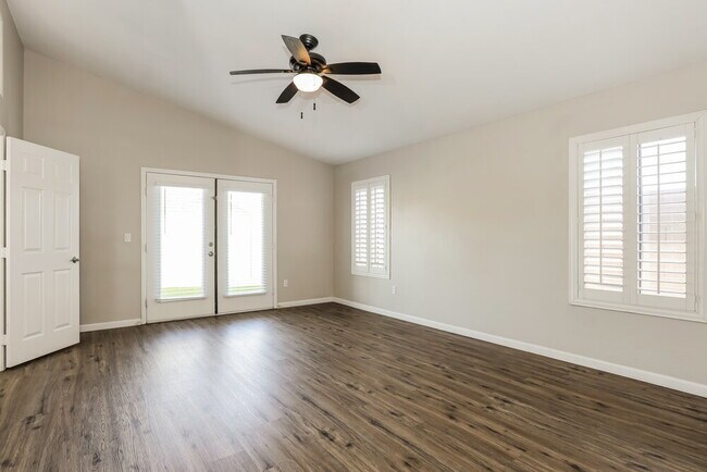 Building Photo - 3134 E McKellips Rd