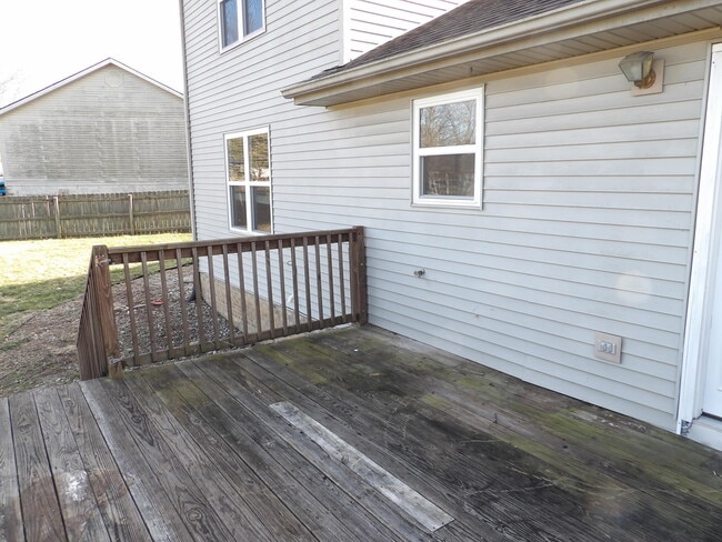 Building Photo - 107 Shannon Ln