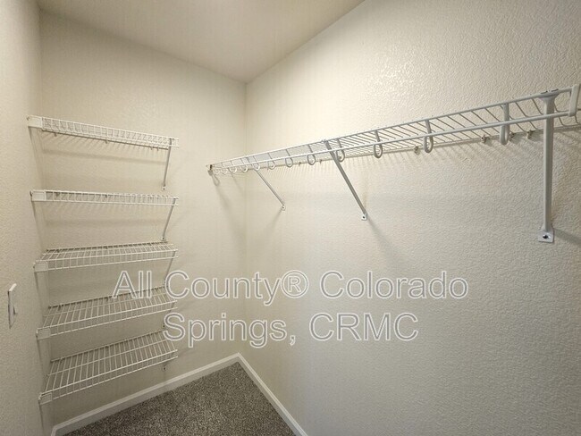 Building Photo - 847 Weber Ridge Point